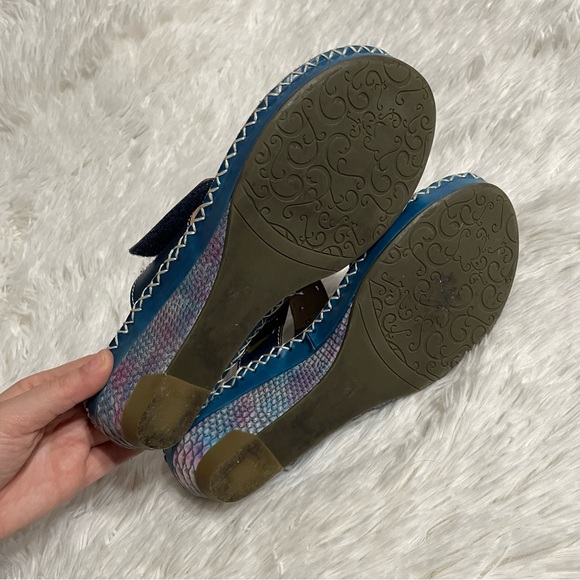 41 L'Artistle Vardi Toe Loop Slide Sandals - Picture 7 of 10